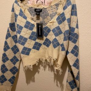 Cute cropped sweater